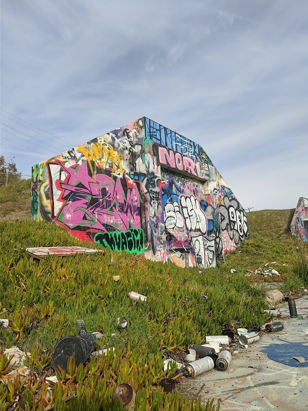 Battery Barlow-Saxton / Angels Gate Bunkers