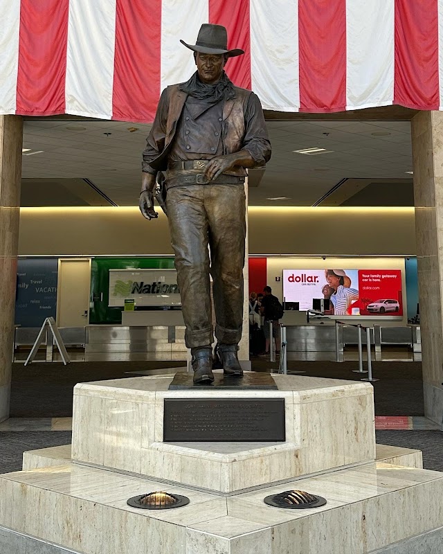 John Wayne Statue