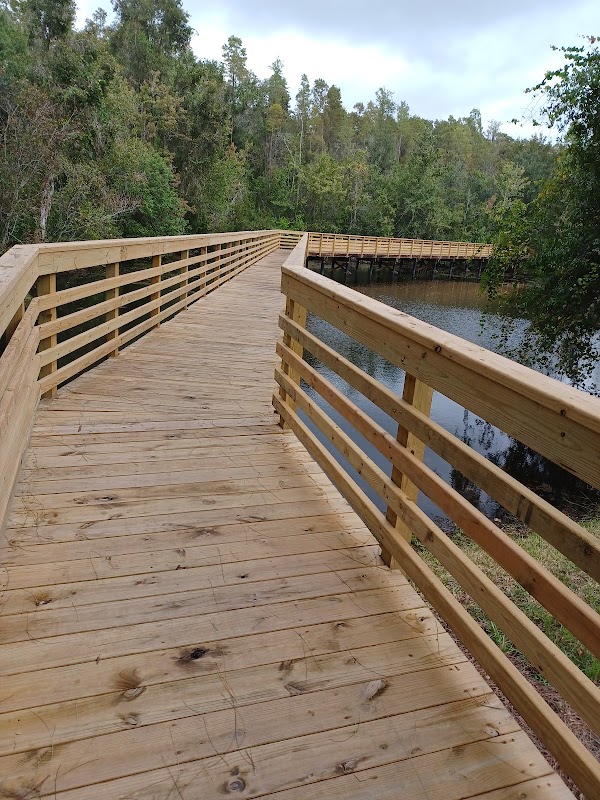 Northdale Lake Park Trail Head