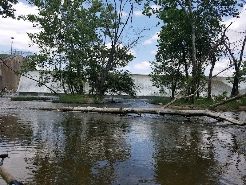 Fall Creek Trail at Geist Dam