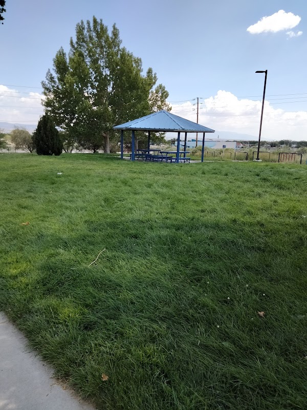Sunrise Terrace Park