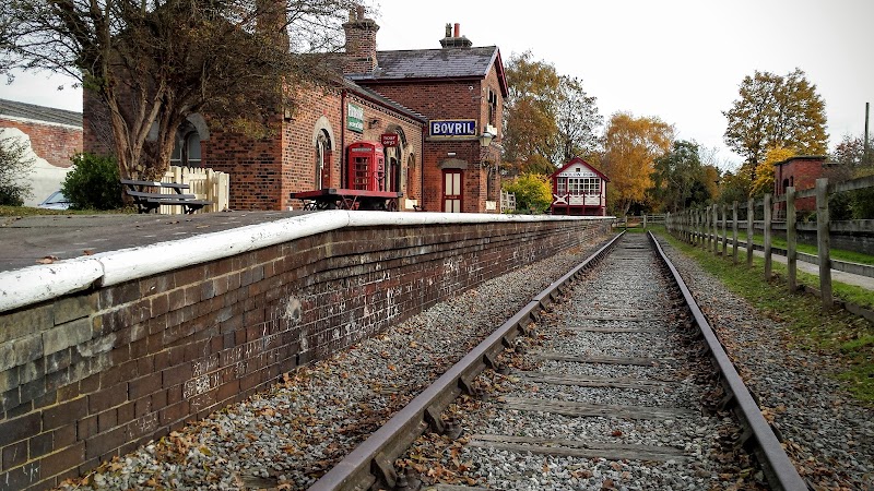 Hadlow Road Railway Station