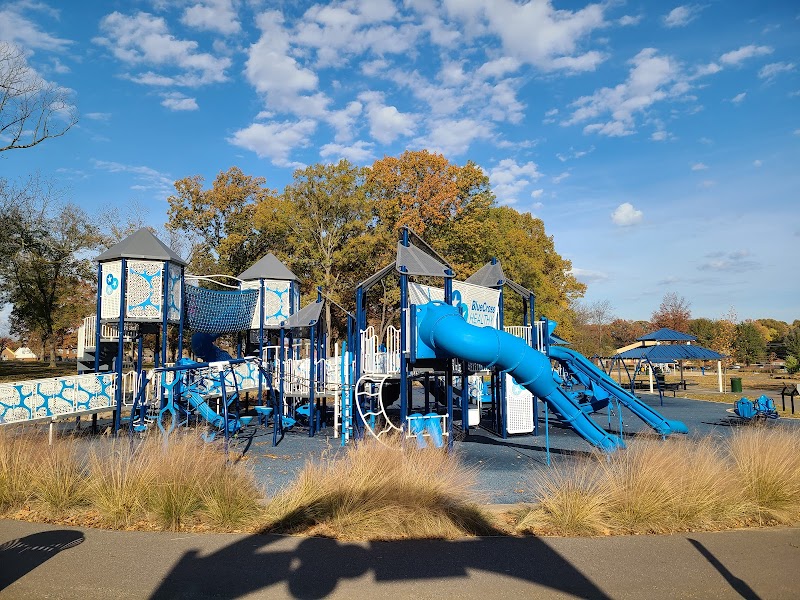 BlueCross Healthy Place at David Carnes Park