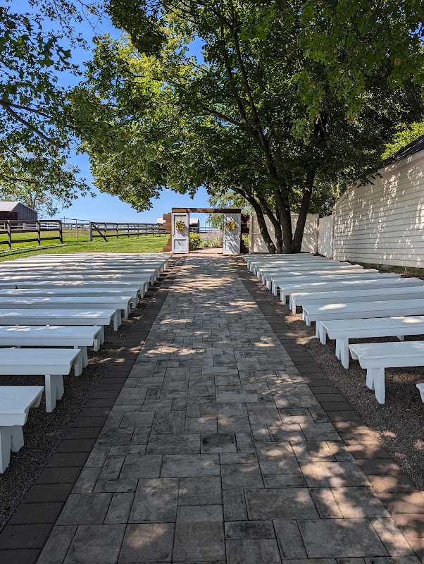 Lake View Farm Weddings