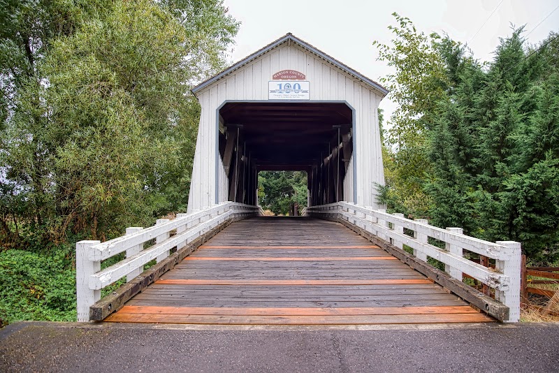Historic Gallon House Covered Bridge