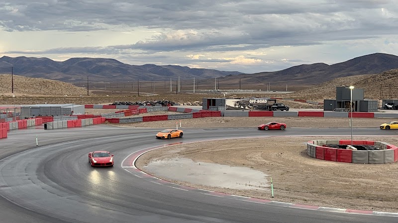 Vegas Off-Road Experience - Drive a Baja truck on a dirt track