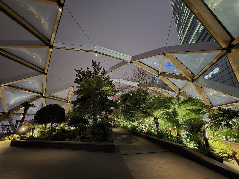 Crossrail Place Roof Garden