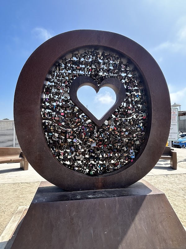 Love the O - Love Lock Sculpture