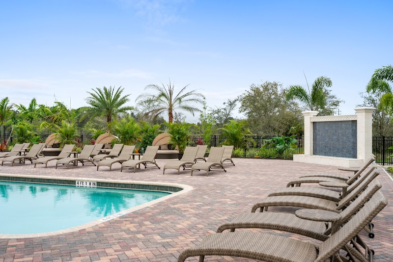 Golden Palms Luxury Motorcoach Resort