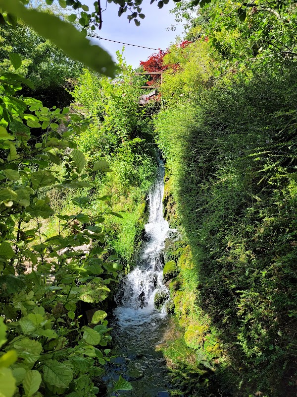 Mill Ln Waterfall