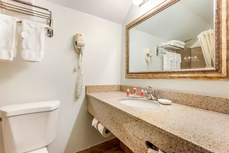 Econo Lodge Saint Albans