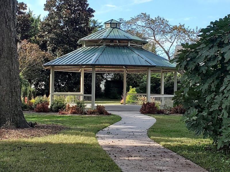 Chesapeake Arboretum