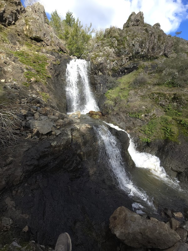 Carson waterfalls, trail head