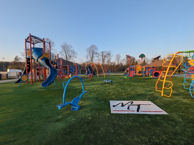 Macomb Corners Park
