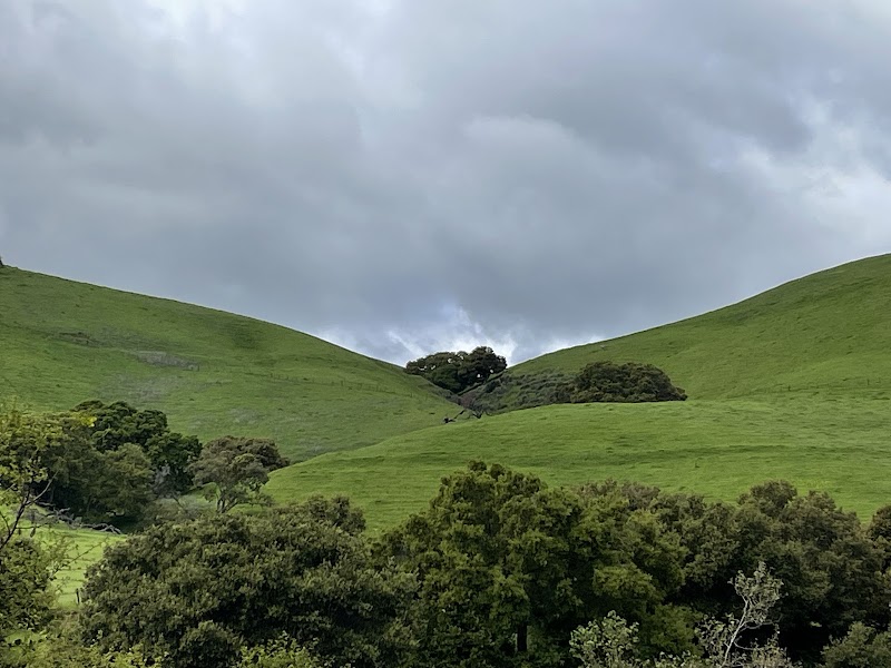 Alameda Creek Regional Trail - Isherwood Staging Area