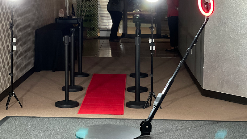 All Around Photo Booth Rentals