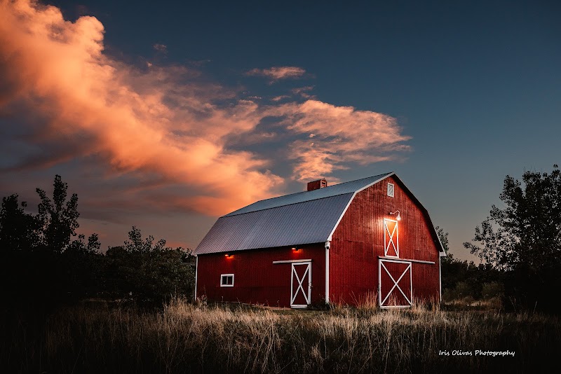 Signature Bluffs Natural Area Trailhead