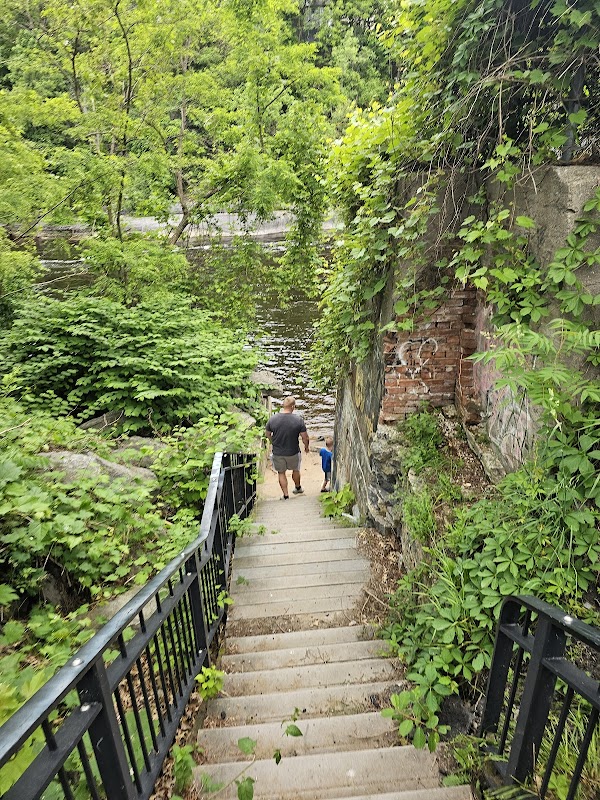 Factory Square River Park