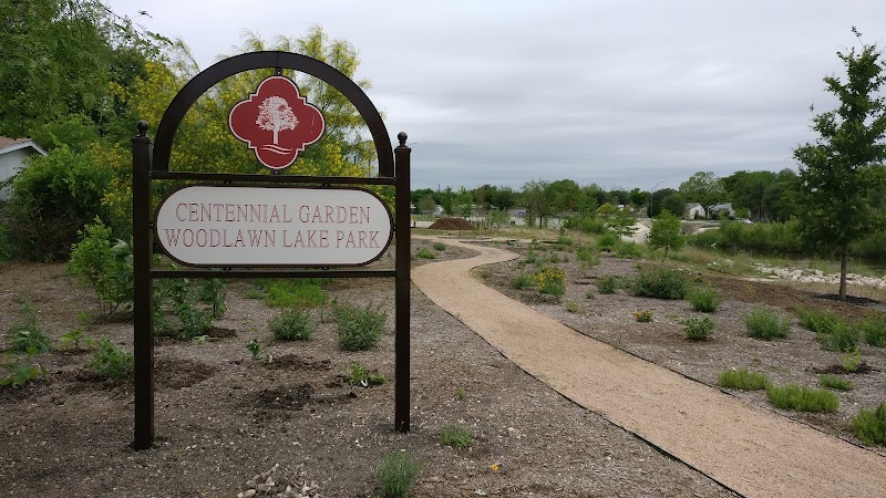 Woodlawn Lake Park: Centennial Garden