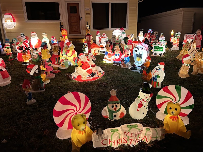 Chuppas Classic Christmas