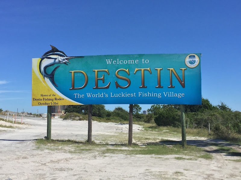 Destin sign