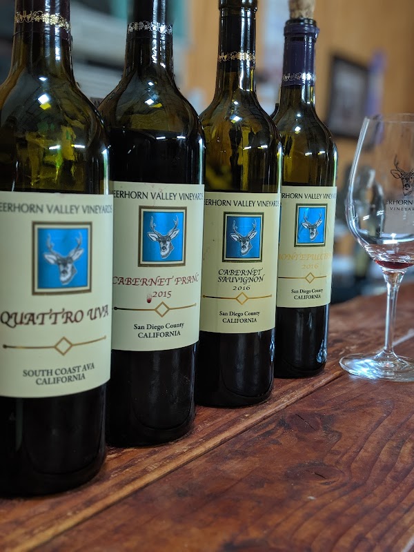 Deerhorn Valley Vineyards Winery