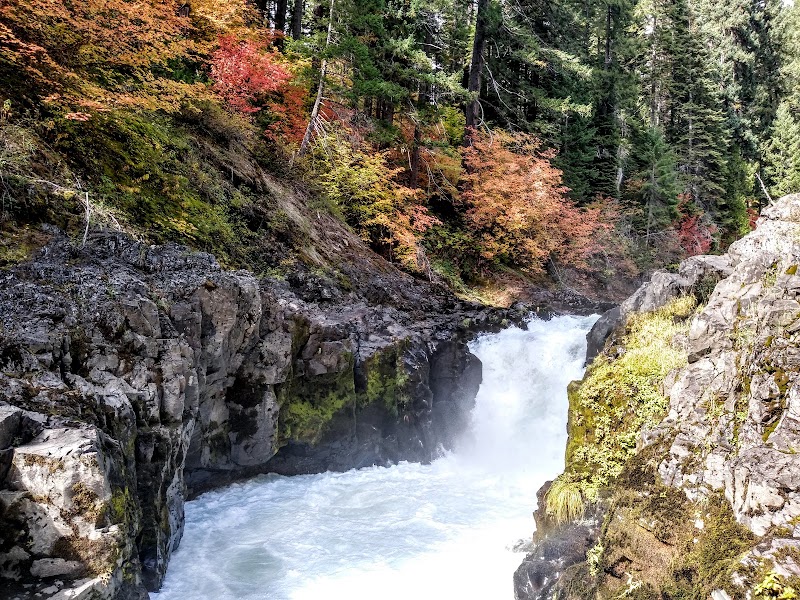 Knob Falls
