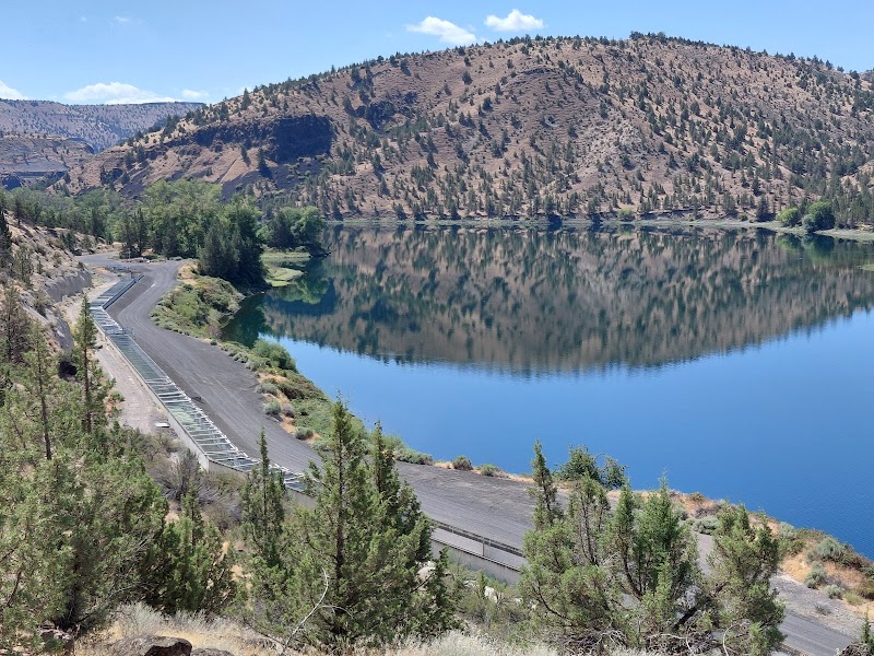 Pelton Wildlife Overlook