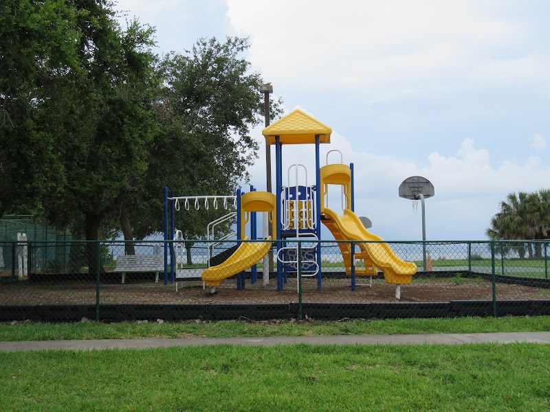 Bahia Bungalow Vacation Townhome