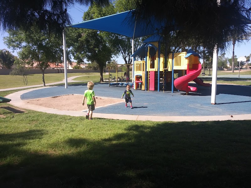 Lakeside Park - Val Vista Lakes