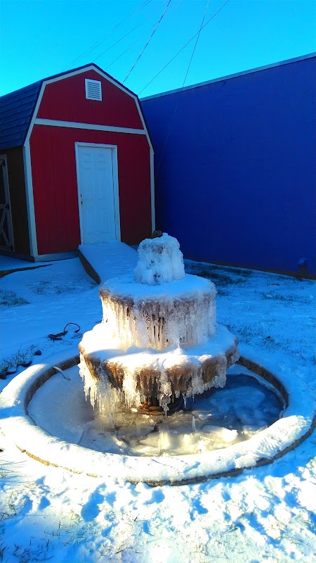 Center Street Fountain