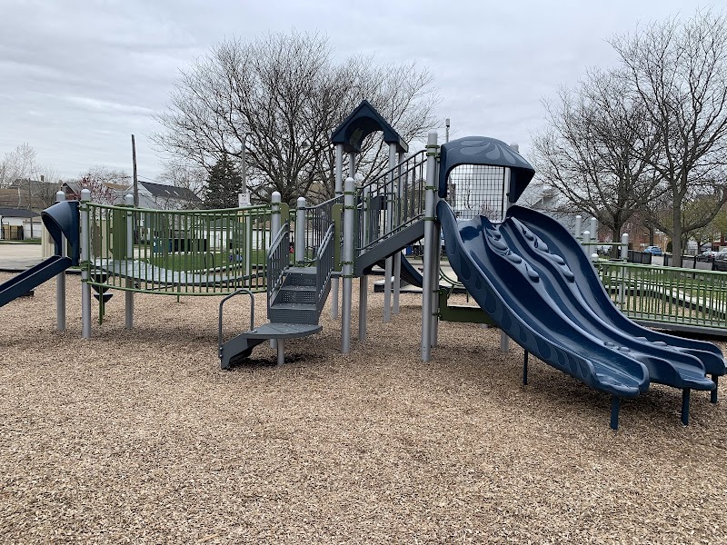 Simons (Almira) Park