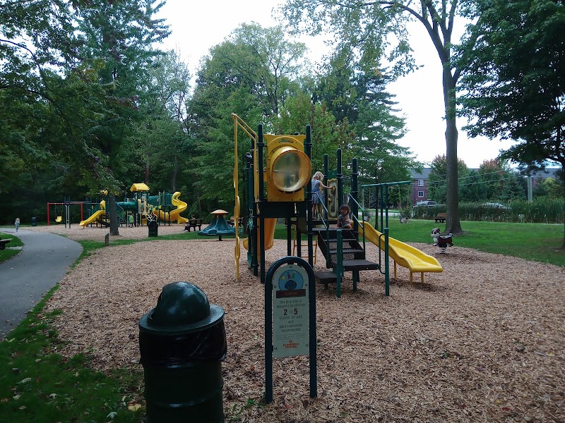 Mae Stecker Park