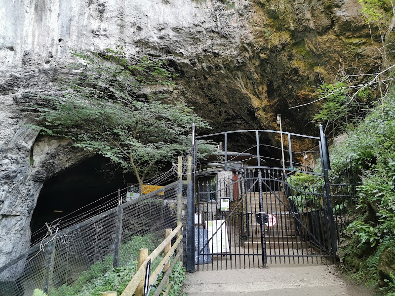 Peak Cavern