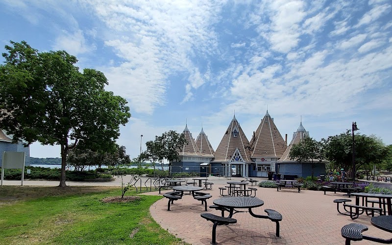 Lake Harriet Bandshell Park