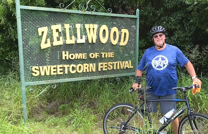 Zellwood Welcome Sign