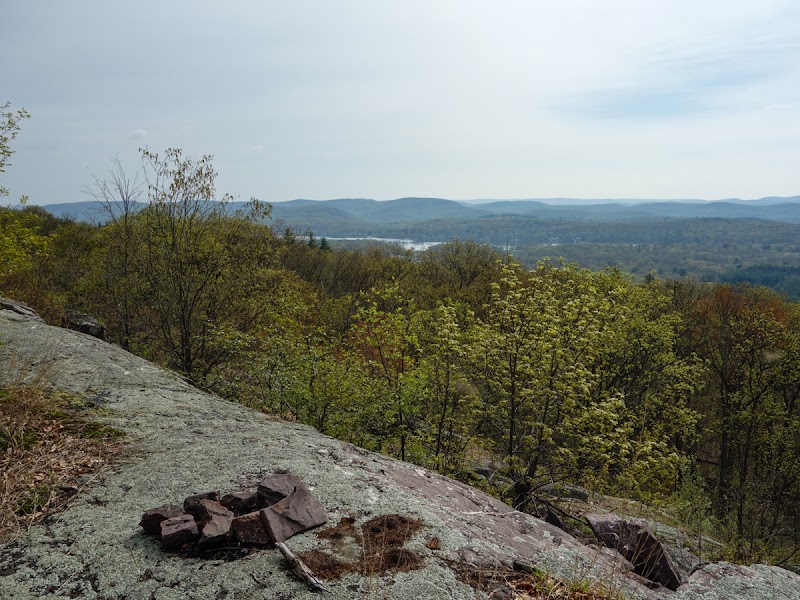 Terrace Pond North (blue trail)