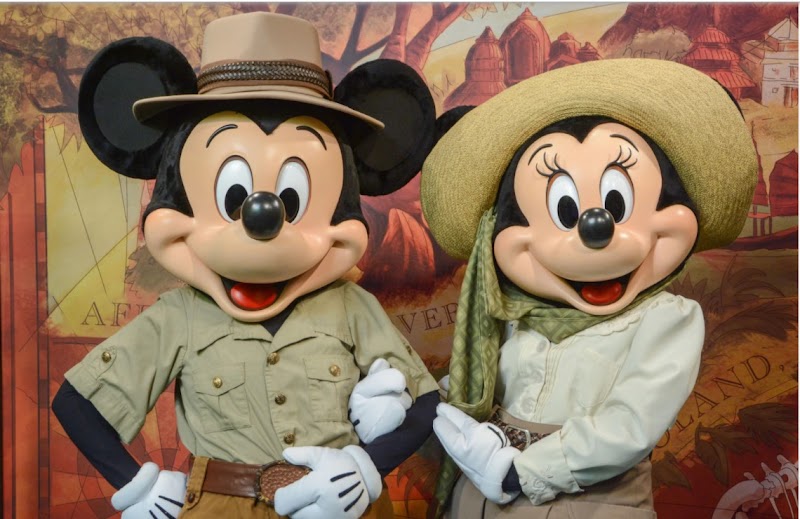Meet Favorite Disney Pals at Adventurers Outpost