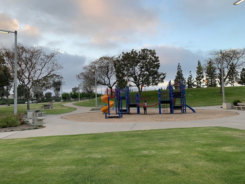 Hourglass Community Park