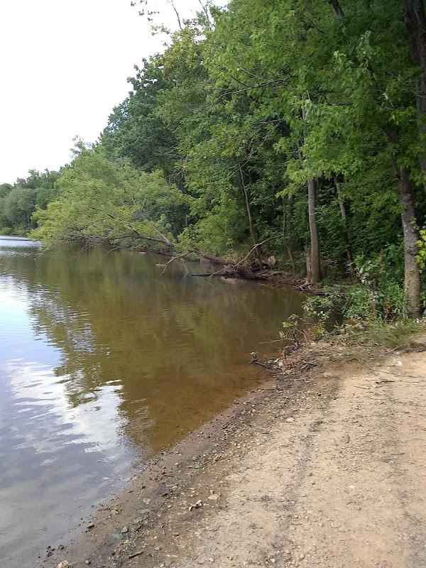 York Hill Yadkin River Access - YRST