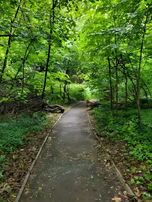 Spuyten Duyvil Shorefront Park
