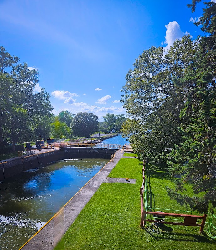 Lock E32 Pittsford