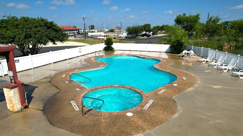 Braunig Lake RV Resort