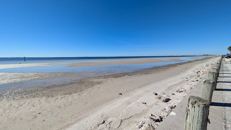 Ben T Davis beach