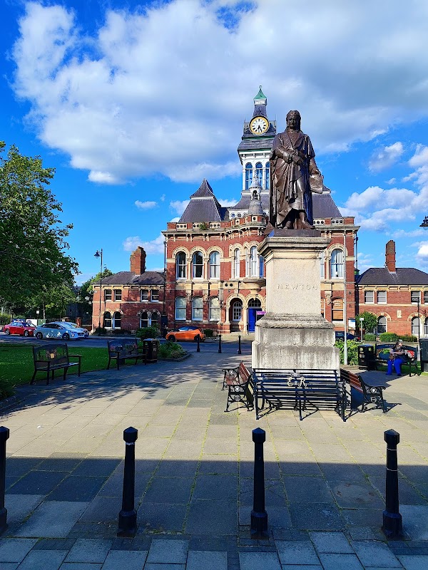 Statue of Sir Isaac Newton