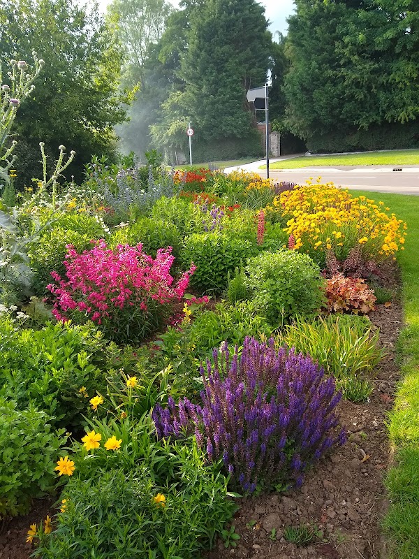Haversham Gardens
