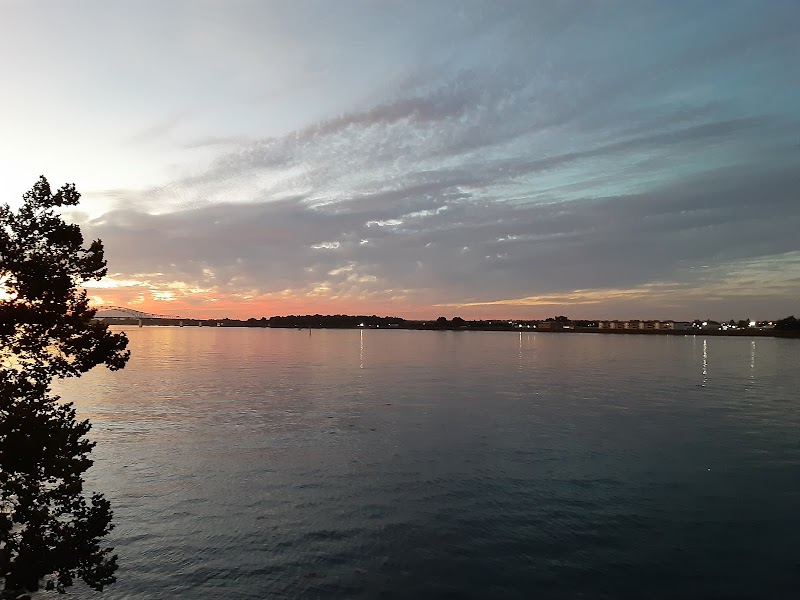 Clover Island Viewpoint