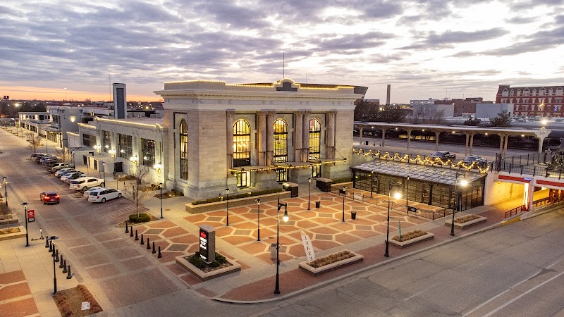 Union Station Plaza