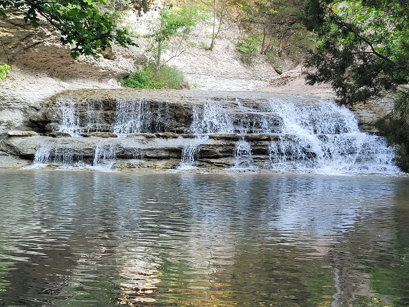 Chalk Ridge Falls Park
