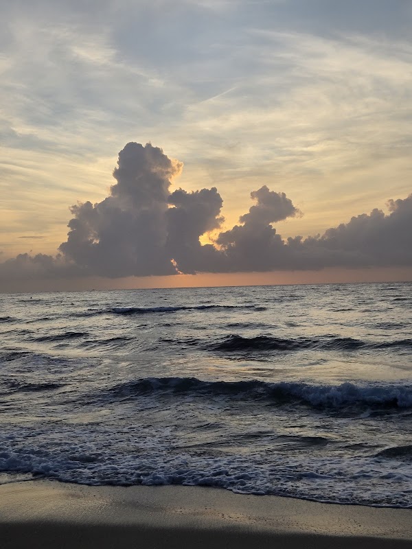 Lantana municipal beach